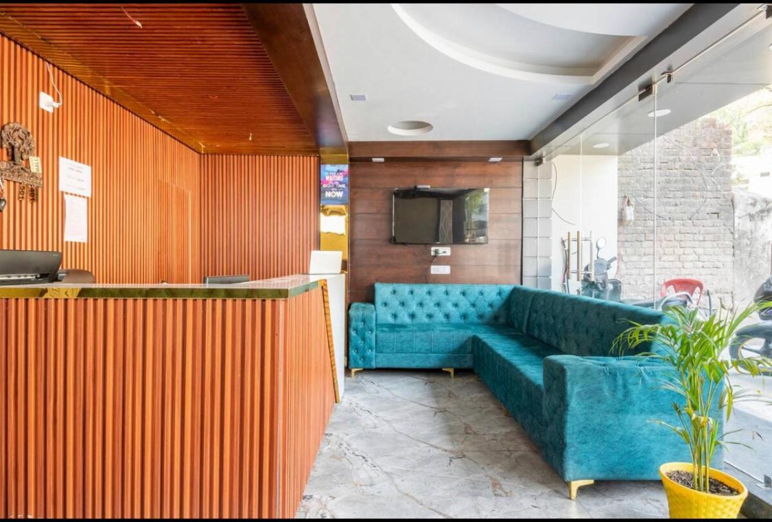 Hotel & Hostel Vimal Ganga Rishikesh Exterior photo